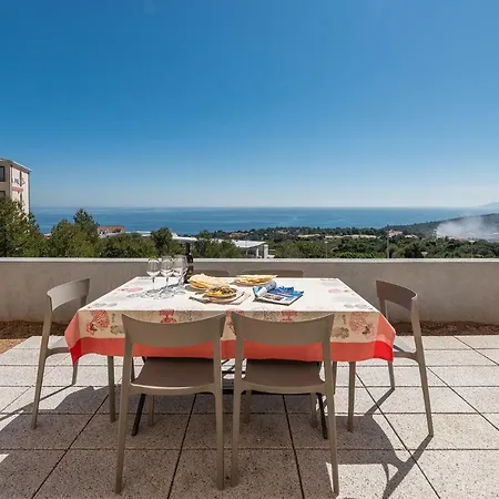 Casa Alessandra Apartment *