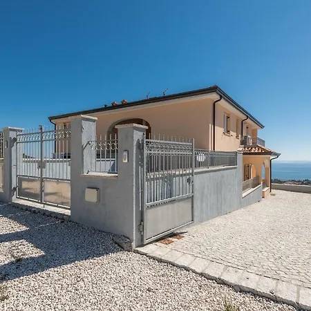 Casa Alessandra Lägenhet *
