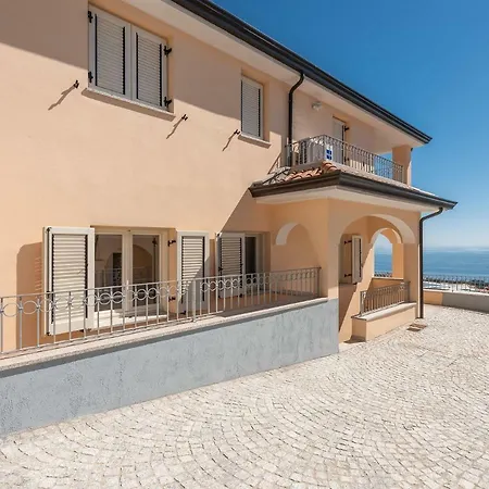Lägenhet Casa Alessandra *